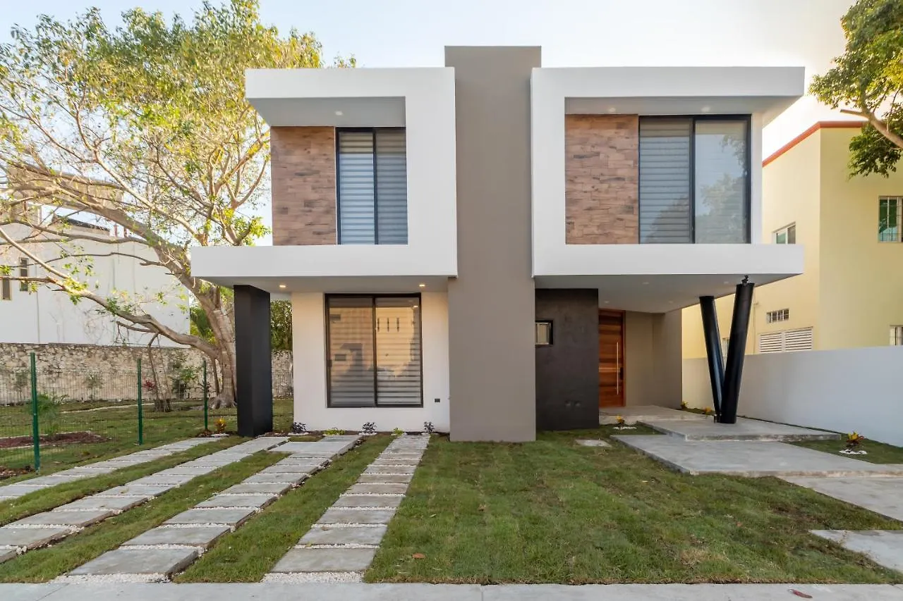 Casa La Gloria, Playa Del Carmen Villa Holiday home